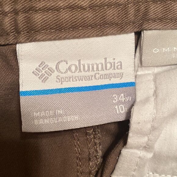 Columbia Men's Washed Out Short, 34W x 10L - Picture 4 of 4